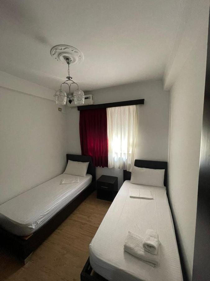 Centre Hotel Berat Ngoại thất bức ảnh